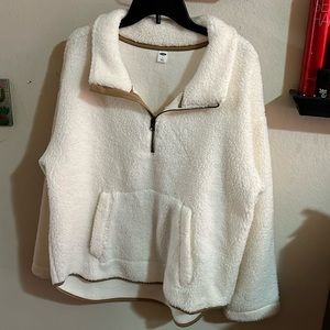 white, pull over jacket, large